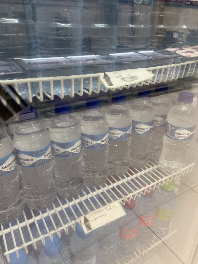 モザンビークのミネラルウォーター