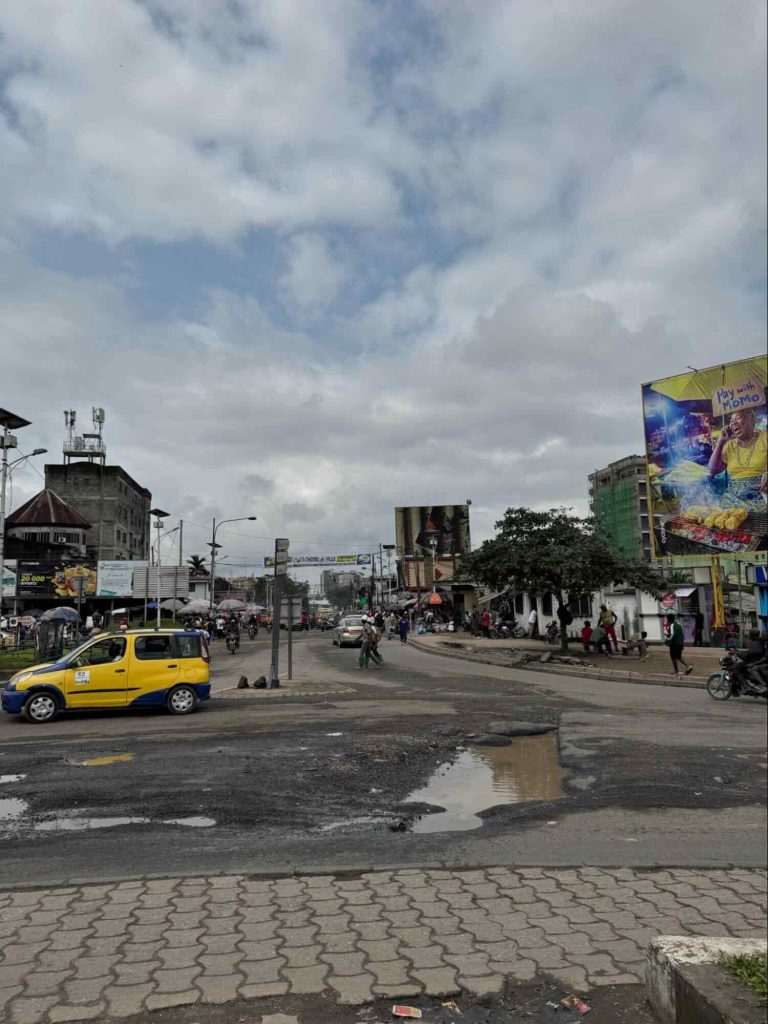 ドゥアラのシンボル「La Nouvelle Liberté