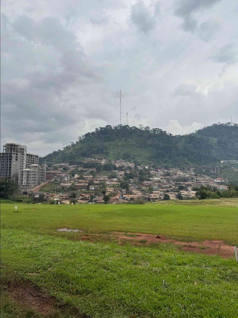 ヤウンデのゴルフ地区