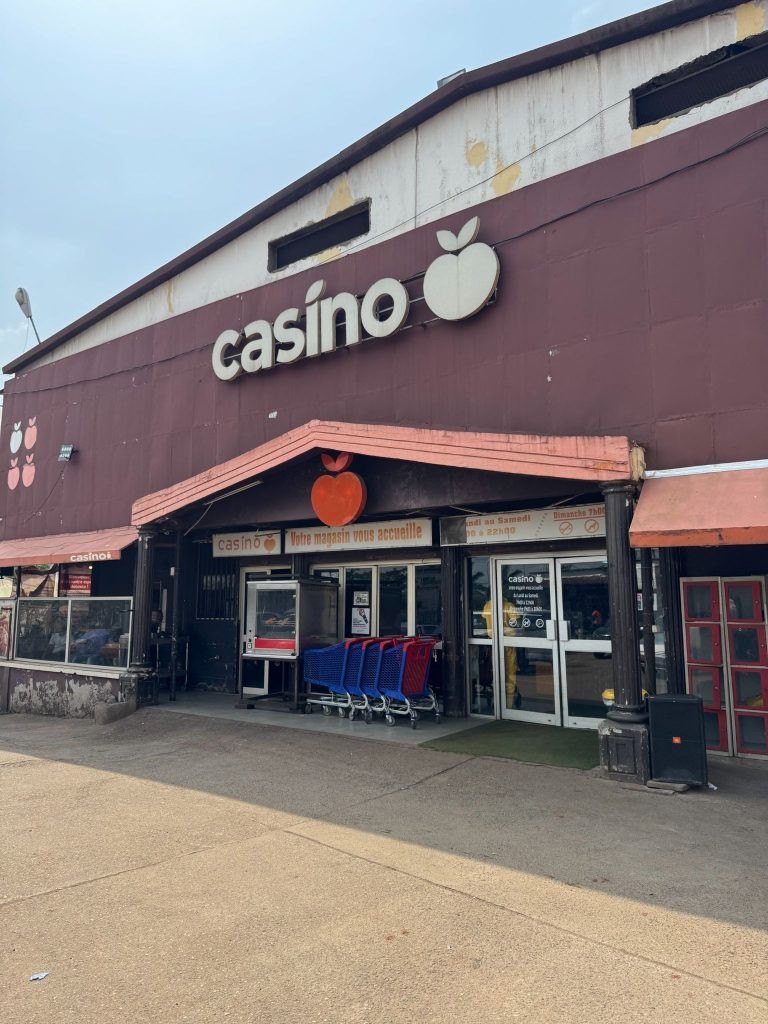 BastosにあるCasinoの外観